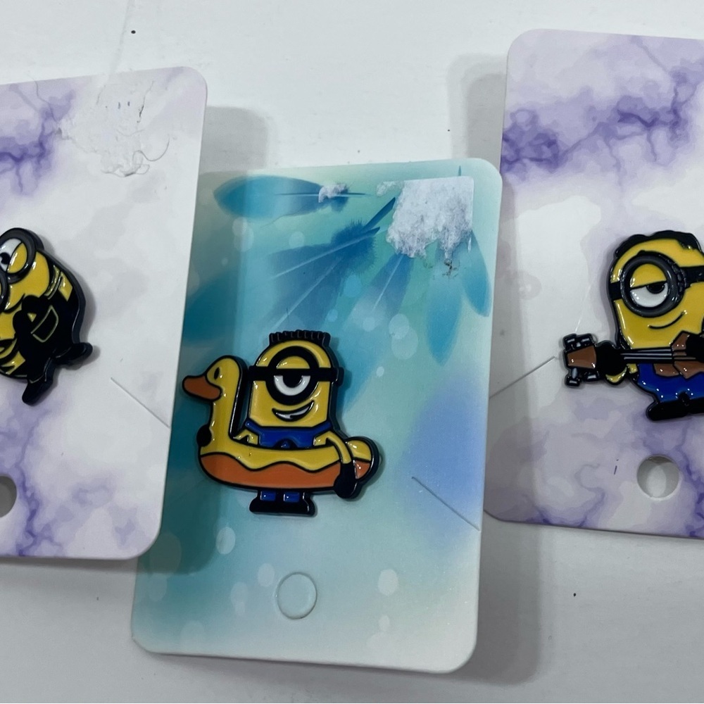 3 Minion Pins